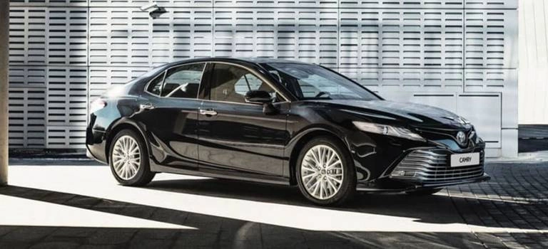 Toyota вошла в топ-5 лучших иностранных брендов в России
